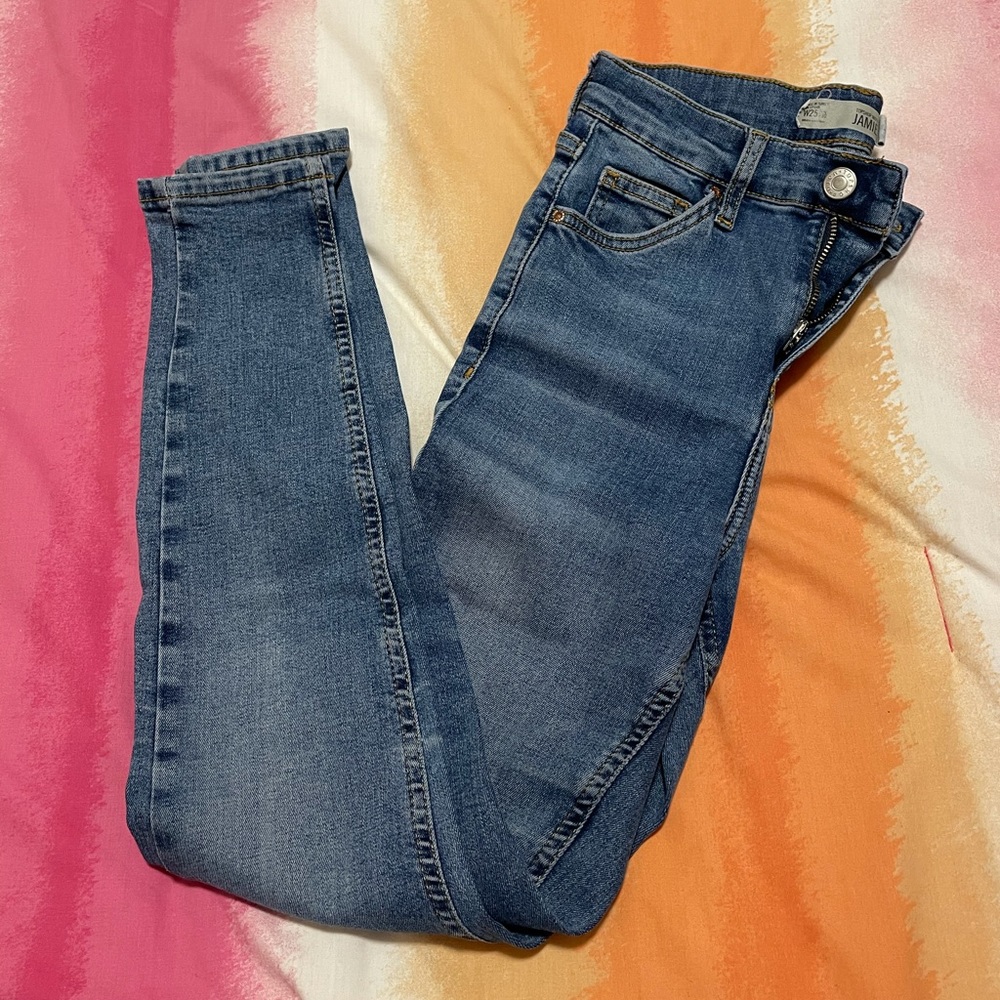 TOPSHOP “Jamie” Jeans